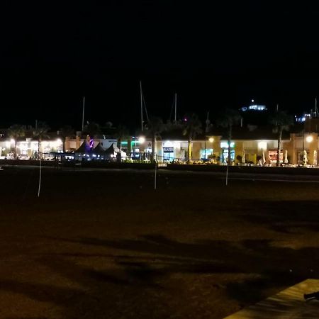 Appartamento Apartamento En El Centro Del El Puerto de Mazarrón Esterno foto